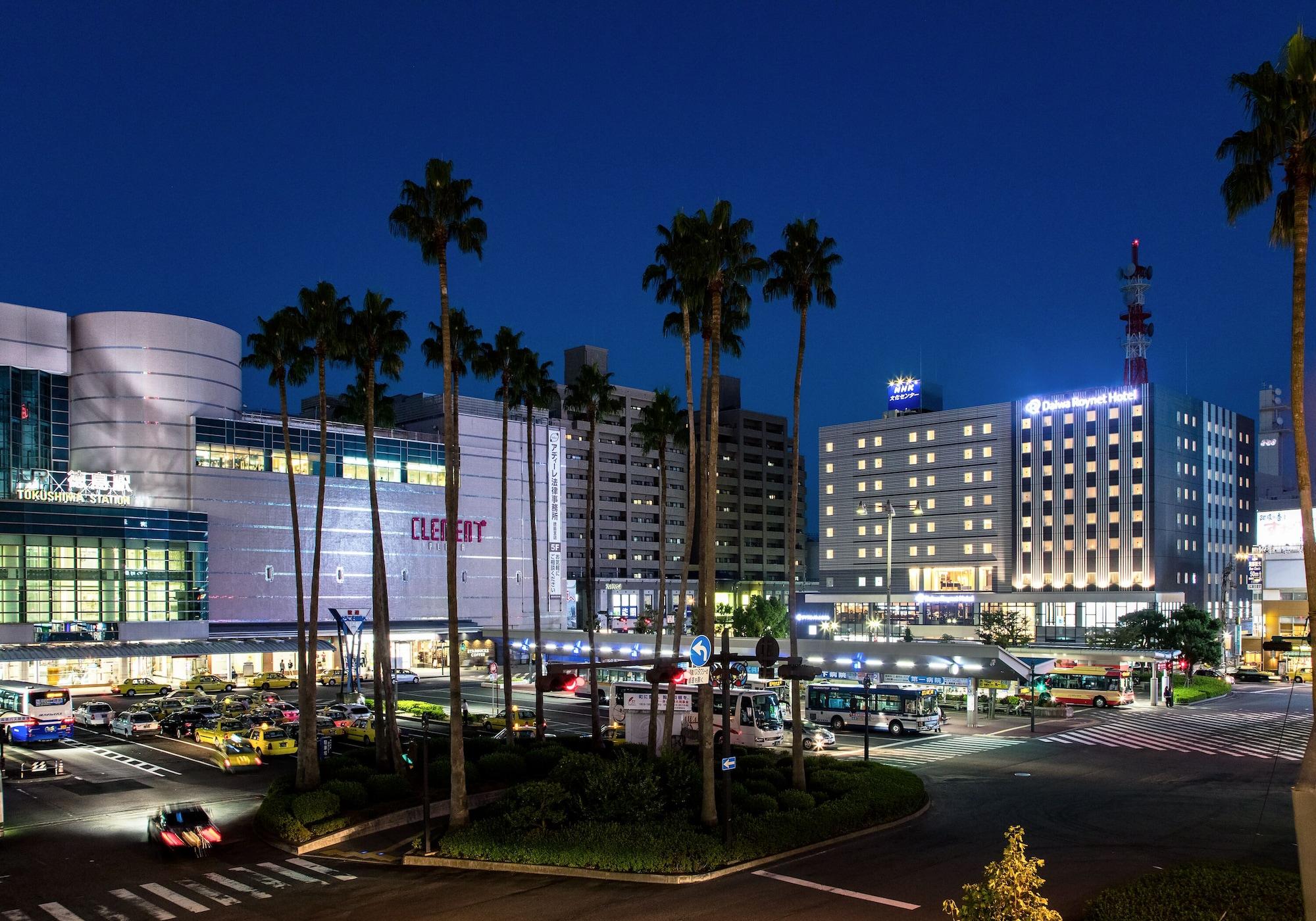 Daiwa Roynet Hotel Tokushima Ekimae Bagian luar foto