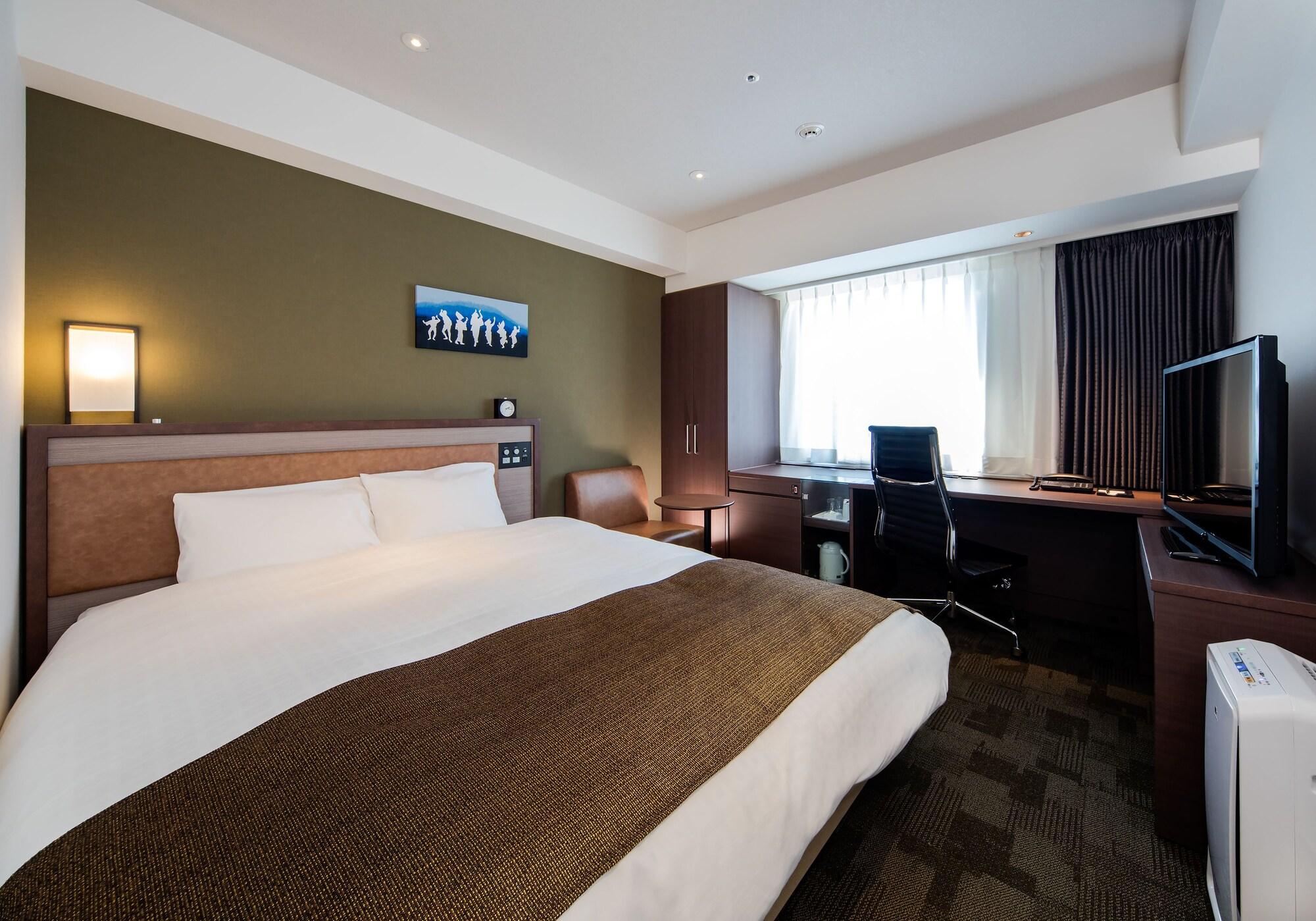 Daiwa Roynet Hotel Tokushima Ekimae Bagian luar foto