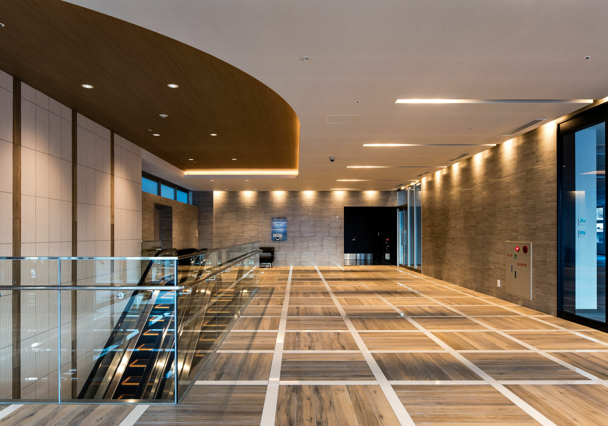 Daiwa Roynet Hotel Tokushima Ekimae Bagian luar foto